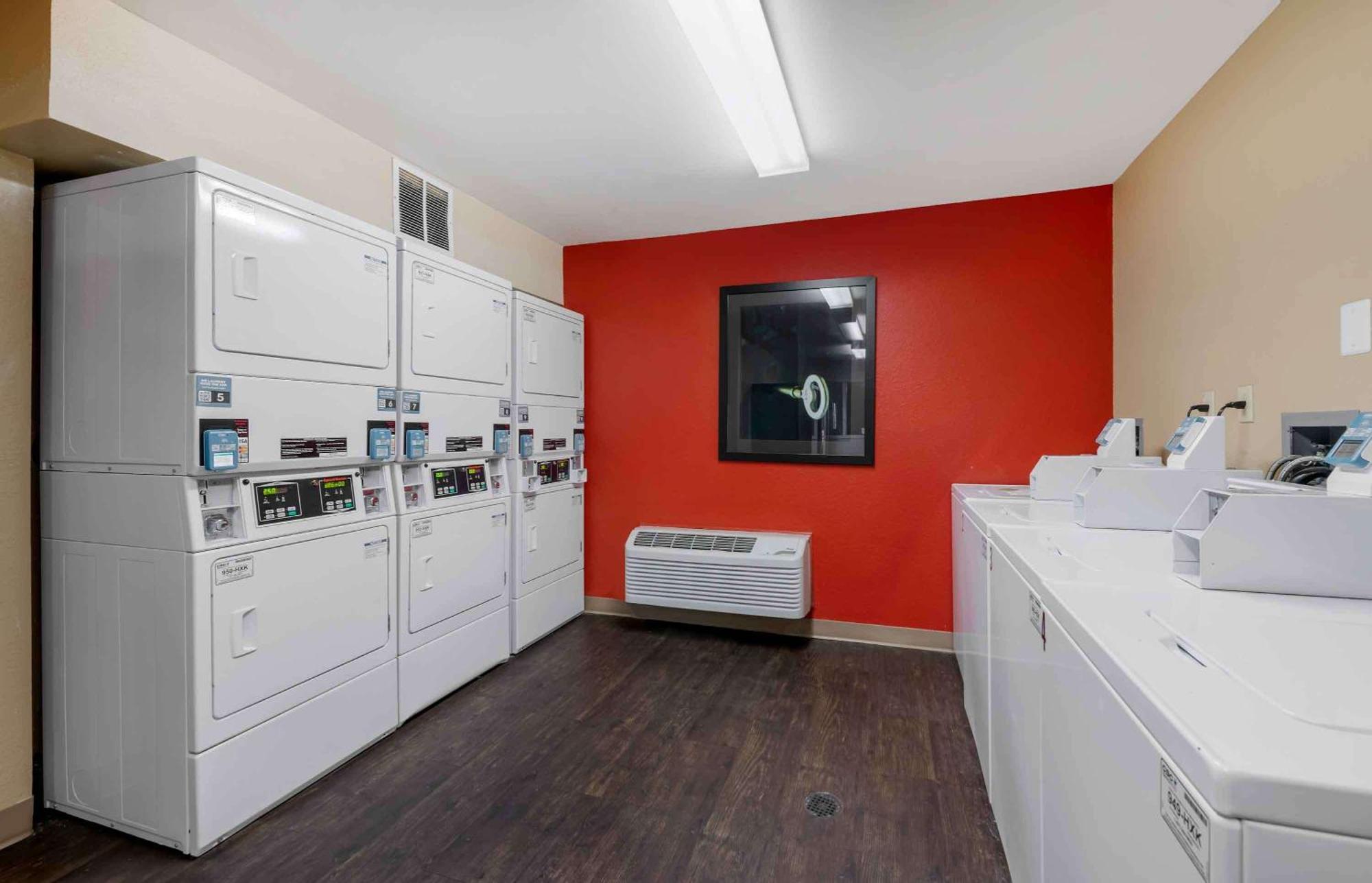 Extended Stay America Select Suites - Orlando - Conven Ctr - Sports Complex Williamsburg Buitenkant foto